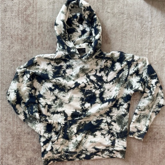 Sweaters - No Boundaries Tie-Dye Hoodie